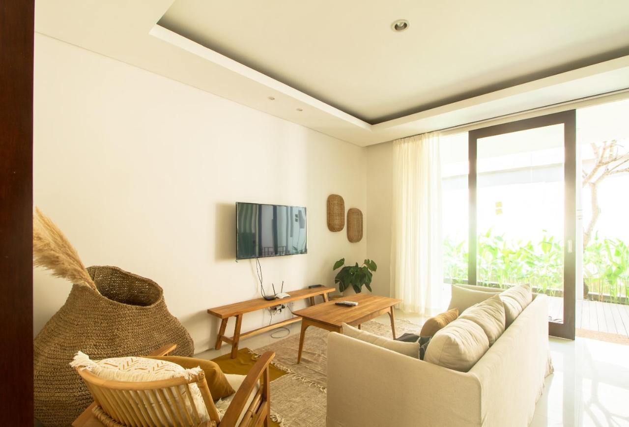 Pelangi 148 Beach Suites Σεμινιάκ Εξωτερικό φωτογραφία